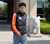 九游app平台-关于刚刚！风云突变山东泰山今晚远射贴柱今晚浙江队更衣室发声——亚冠节点到来，巴塞罗那转会期防线松动的信息